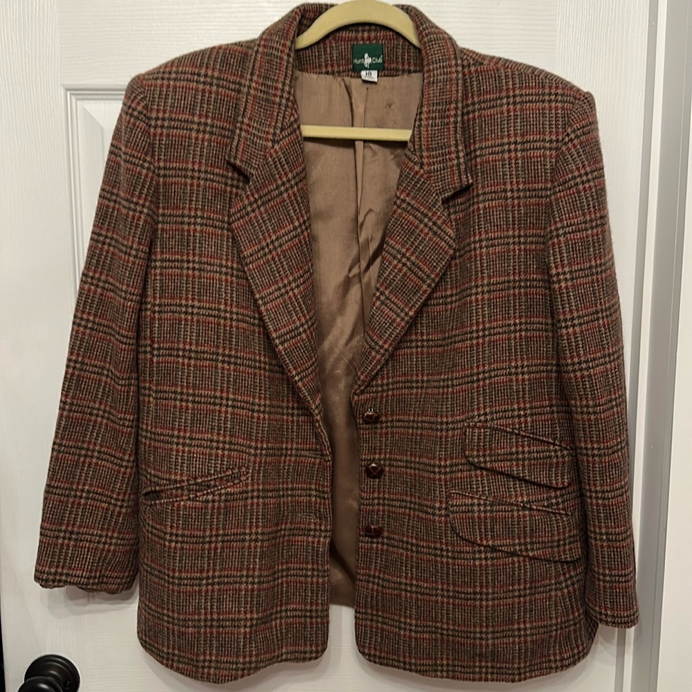 Hunt Club plaid blazer. 18
